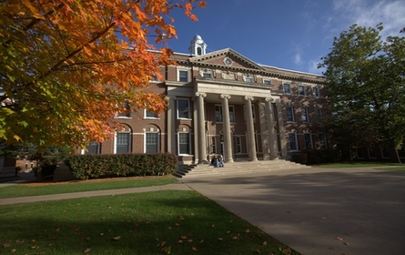 Monmouth College